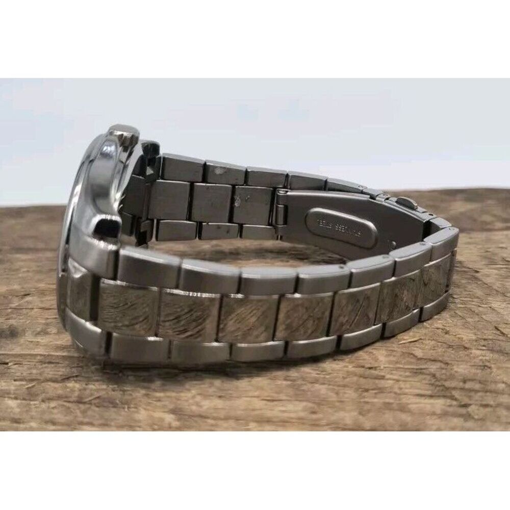 Men's Stainless Steel Kenneth Cole 42mm Watch With Black Dial - New Battery - Picture 2 of 11